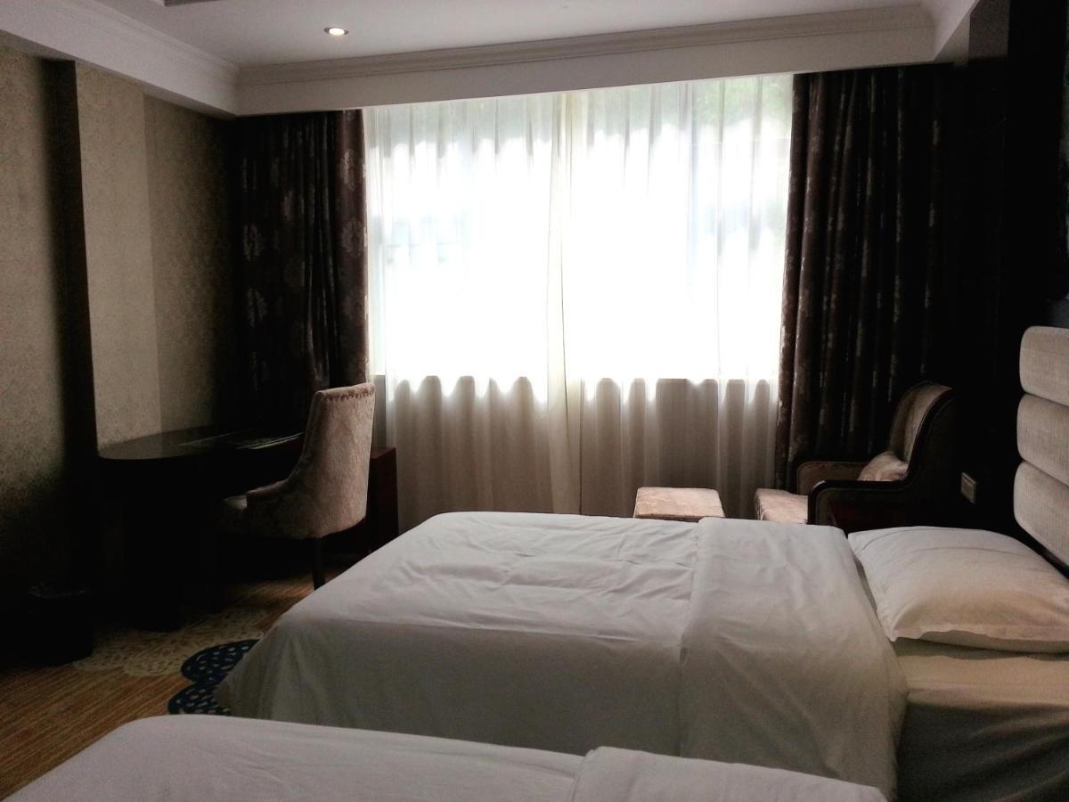 New West Street Hotel - Grand Wing Yangshuo Dış mekan fotoğraf